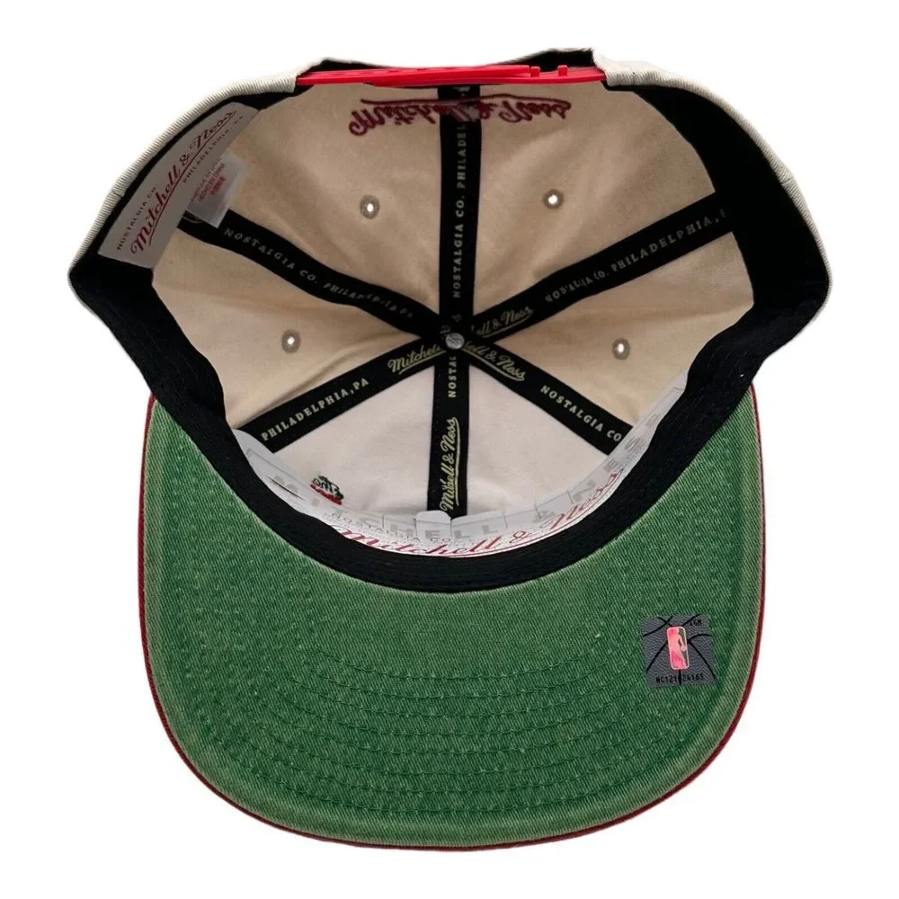 Mitchell & Ness‎ Chicago Bulls Back To Back 3 Champs Deadstock Snapback Hat NEW